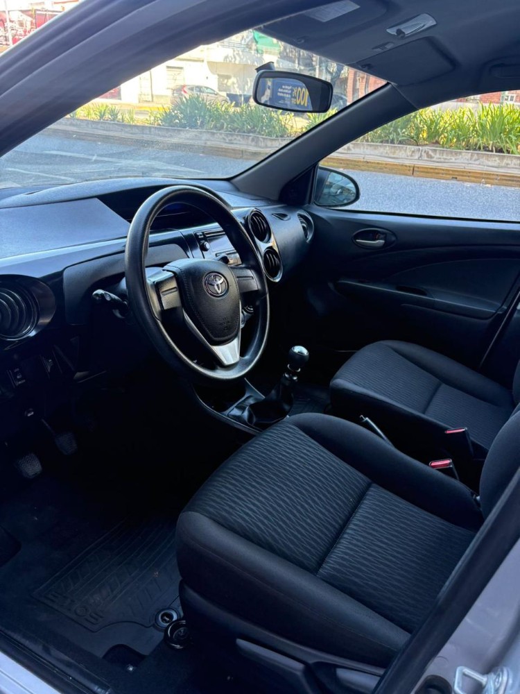 Toyota Etios X — foto 12